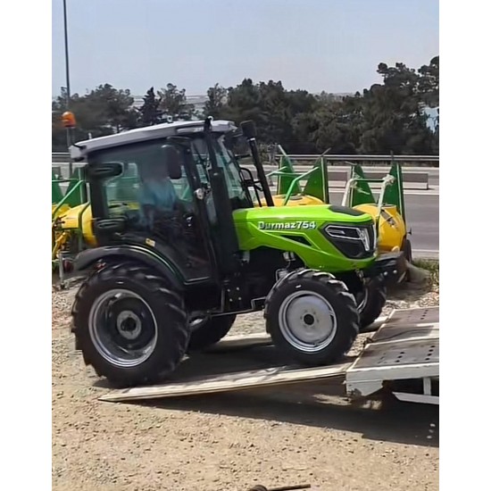Durmaz 754 traktoru